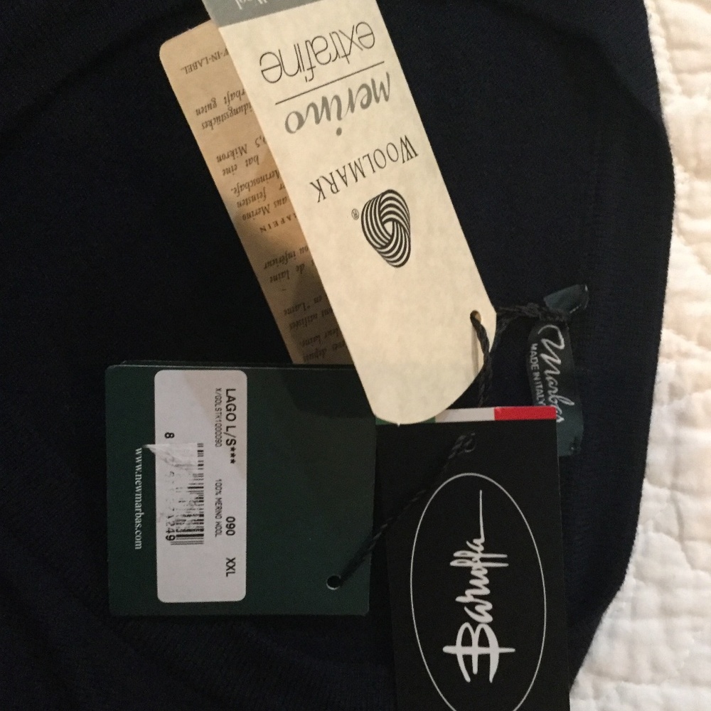 Marbas V-Neck Merino wool sweater